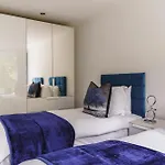 Beechwood Brook, 3 Bed, 3 Bath, Parking, Διαμέρισμα