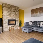 아파트 Beechwood Brook, 3 Bed, 3 Bath, Parking, 보우네스온윈더미어