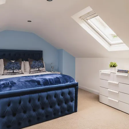 Beechwood Brook, 3 Bed, 3 Bath, Parking, Apartmán *