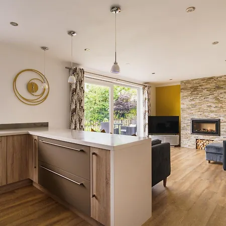 Beechwood Brook, 3 Bed, 3 Bath, Parking, Apartmán Bowness-on-Windermere